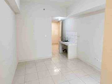 Sewa Lt. 2 Vu Pool Studio Kosongan Apartemen Springlake Summarecon Bekasi
