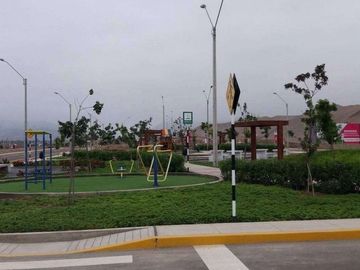 Venta De Terreno En Asia De 90 M2