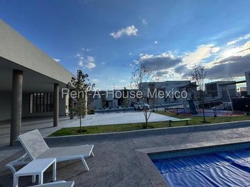 RENTA. Zákia - Departamento de 2 recámaras con amenidades