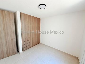 RENTA. Zákia - Departamento de 2 recámaras con amenidades