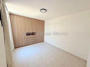 RENTA. Zákia - Departamento de 2 recámaras con amenidades