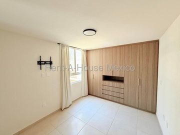 RENTA. Zákia - Departamento de 2 recámaras con amenidades