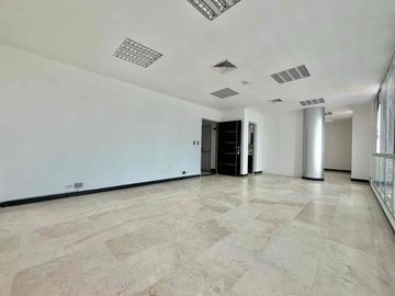 VENTA OFICINA BOLARQUI. EDIFICIO TORRE MARDEL