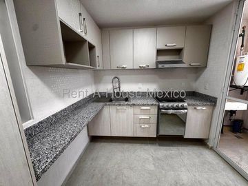 RENTA. Zákia - Departamento de 2 recámaras con amenidades