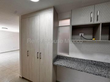 RENTA. Zákia - Departamento de 2 recámaras con amenidades
