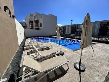 RENTA. Zákia - Departamento de 2 recámaras con amenidades