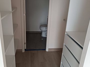 OPORTUNIDAD ÚNICA DEPARTAMENTO DE ESTRENO EN MONTERRICO -SURCO