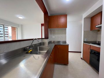 Apartamento en Arriendo en Las Lomitas, Poblado Medellin Antioquia