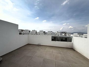 Casa en renta en Zibatá Querétaro