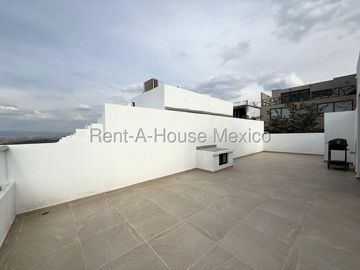 Casa en renta en Zibatá Querétaro