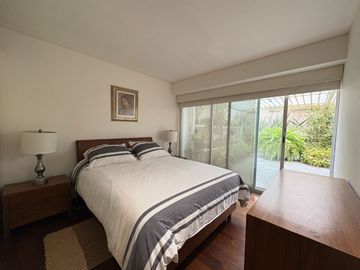 Precioso departamento amueblado con terraza techada en Polanquito!