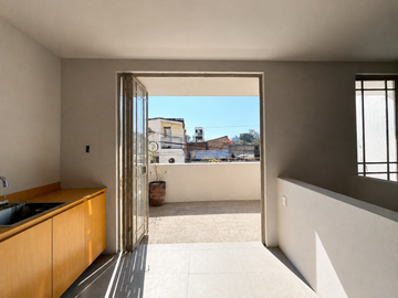 Loft en Venta con Terraza, Zona Santa Tere