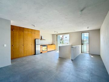 Loft en Venta con Terraza, Zona Santa Tere