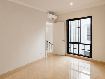 Dijual Rumah Sutera Winona Alam Sutera 3 Lantai Brand New