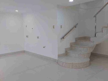 DIJUAL RUMAH HOEK TANJUNG DUREN
