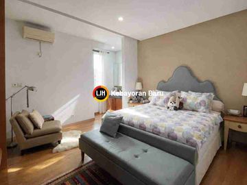 For Sale Dijual Rumah Baru Fully Furnished di Kemang, Jakarta Selatan