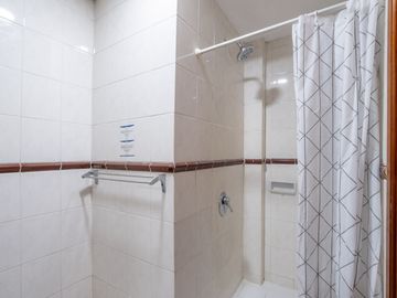Hunian Negotiable & Fasilitas Lengkap! Disewakan Puri Casablanca Type 2 BR,Unit Full Furnished, Siap Huni, Lokasi dekat area (Cbd, Kuningan, Tebet)