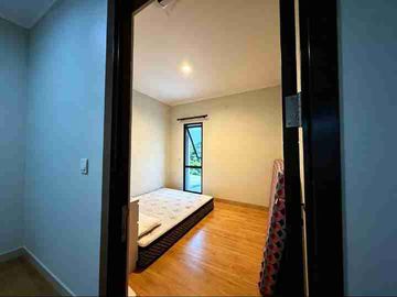 Rumah Full Furnish Mewah Cluster Burgundy Summarecon Bekasi 4KT 4KM