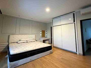 Rumah Full Furnish Mewah Cluster Burgundy Summarecon Bekasi 4KT 4KM