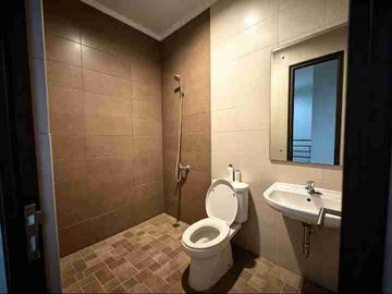 Rumah Full Furnish Mewah Cluster Burgundy Summarecon Bekasi 4KT 4KM