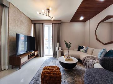 4-Storey Townhouse in Project 8 QC | 3BR with Solar & Pool-AP
