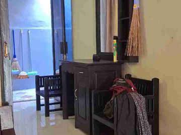 Rumah Sewa furnish 1 lt Di wika