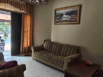 Rumah Sewa furnish 1 lt Di wika
