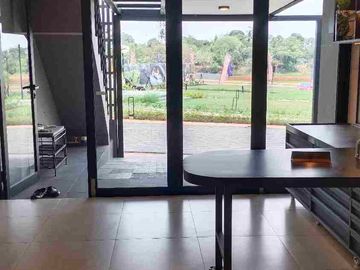 3 Lantai Cuma 700 Juta