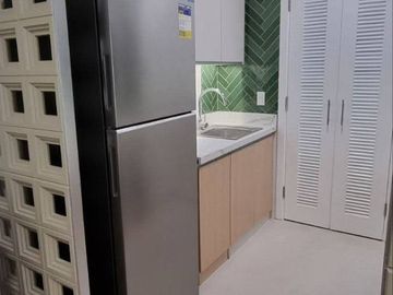 For Rent: 1BR w/ Parking in Verve Res. for 75k per mos!