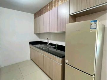 For Rent: 2BR w/ Parking in Two Serendra for 110k per mos!