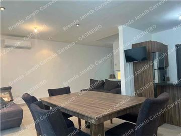 Casa de 150 m² con 4 Recámaras en Renta en Cumbres Platinum