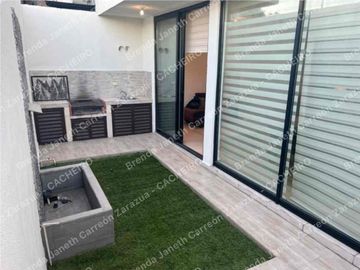 Casa de 150 m² con 4 Recámaras en Renta en Cumbres Platinum