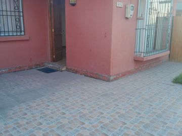 ARRIENDA HERMOSA CASA EN COPIAPÓ