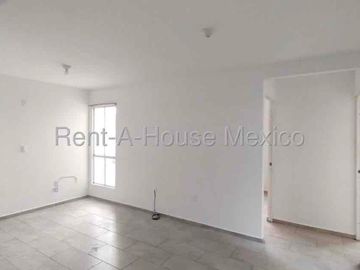 DEPARTAMENTO EN RENTA, EN PLANTA BAJA EN VILLAS DEL REFUGIO