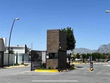 Casa · 160m² · 3 recámaras · 2 estacionamientos