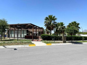 Casa · 160m² · 3 recámaras · 2 estacionamientos