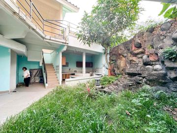 Rumah mewah di Raffless Hills Cibubur
