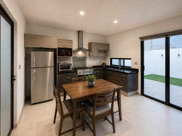 CASA EN VENTA EN VILLA MAGNA