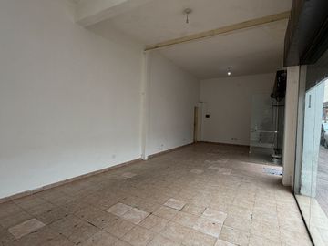 Local Comercial y/o Deposito – sobre calle Igualdad 109, casi esq. Rivera Indarte –Barrio Centro, Córdoba.