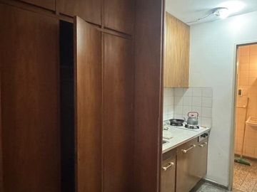 AV. GENERAL PAZ 81 – PISO 8 – 1 DORMITORIO
