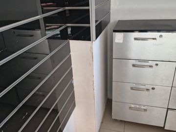 Se vende Local comercial en Portal Alamos, Viña del Mar