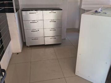 Se vende Local comercial en Portal Alamos, Viña del Mar