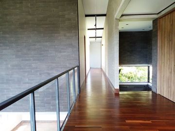 Casa en arriendo en Loma del Escobero, Envigado
