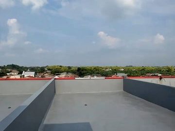 Ruko Strategis Pinggir Jalan Raya Pekayon, Shm, 2 Unit Bisa Gandeng #1448