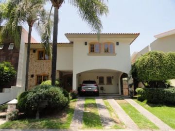 Espectacular Casa de Lujo en Puerta de Hierro | Zapopan, Jalisco