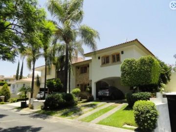 Espectacular Casa de Lujo en Puerta de Hierro | Zapopan, Jalisco