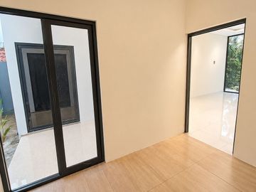 Rumah Minimalis Limasan Modern dekat Pasar Cebongan