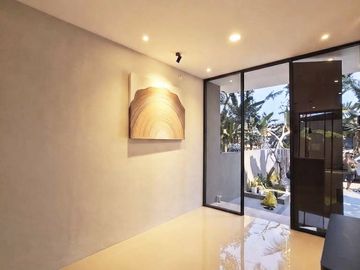 Rumah Modern Limasan Full Furnished di Margomulyo Seyegan