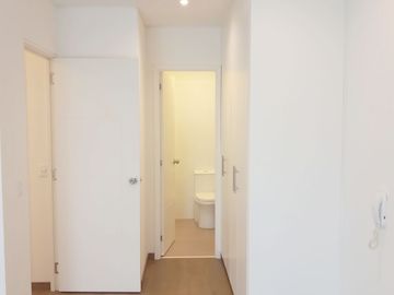 Venta Departamento 2 Habitaciones cerca a Wong Dos de Mayo limite Lince con San Isidro