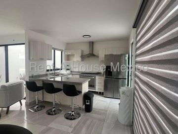 Casa-Renta-Adagio I Zakia.